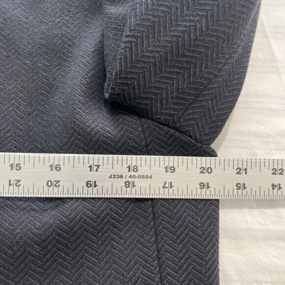 Harve Benard Womens Jacket Size 10 Herringbone Wool Button Up Classic Timeless - Picture 9 of 11